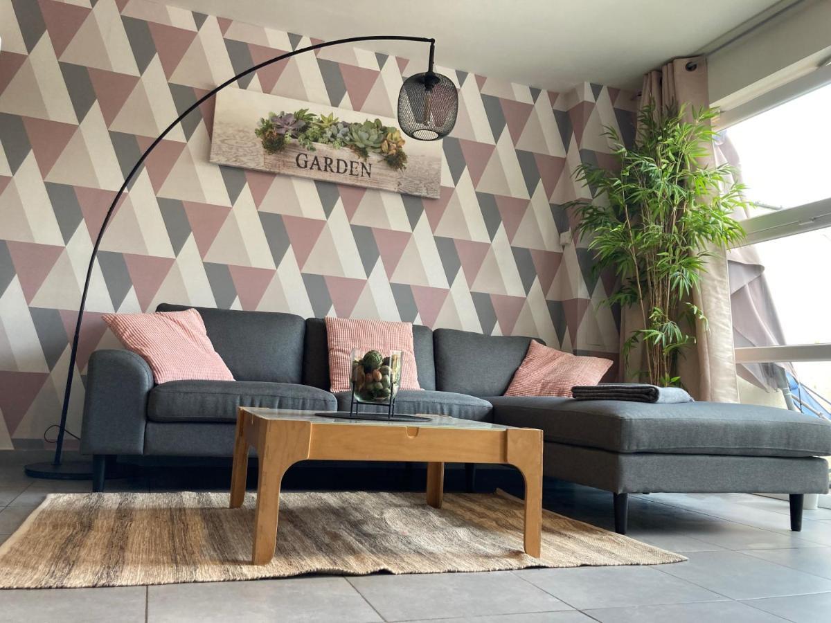 Le Lodges Quievrain Екстериор снимка