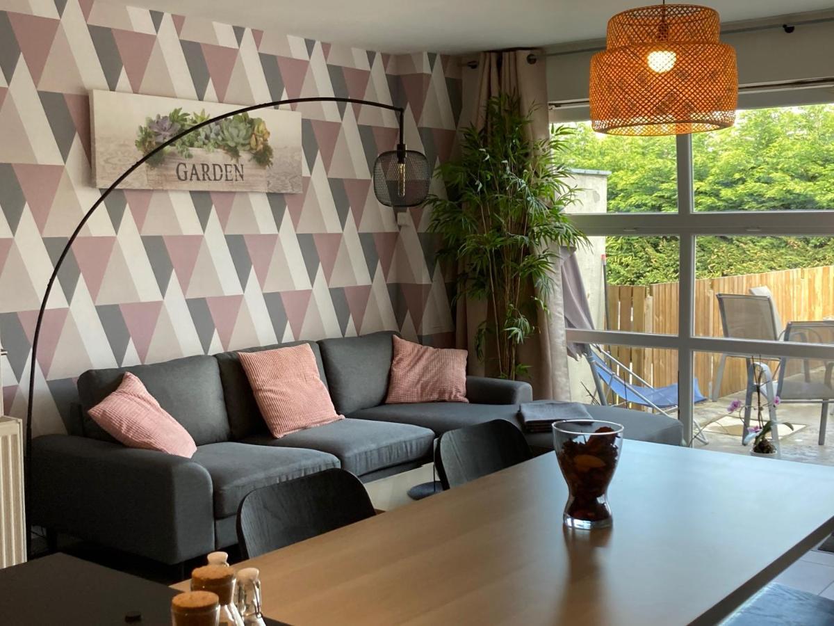 Le Lodges Quievrain Екстериор снимка